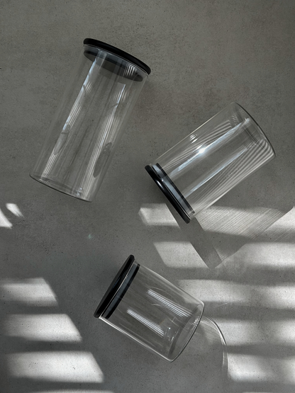 Voorraadpot glas. Voorraadpot zwart. Voorraadpot Action, Xenos, IKEA, Hema. Voorraadpot set. Voorraadpot groot. Voorraadpot met deksel. Voorraadbussen. Voorraadpotten houten deksel. Voorraadpotten Blokker. Voorraadpotten zwart. Voorraadpotten zwarte deksel. Voorraadpotten vierkant. Bamboe acacia houten deksel. Voorraadpotten labels stickers. Luchtdichte voorraadpot. Jar black. Pantry jar black. Pantry jar. Pantry jar round black. Jar multiple sizes. Pantry jar bamboo black. Black jar. Storage jar black. 